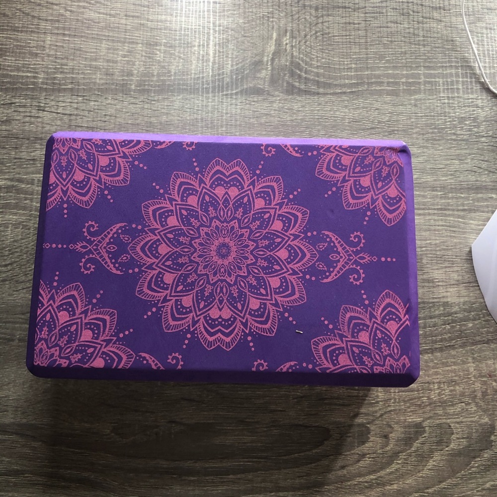 Yoga block